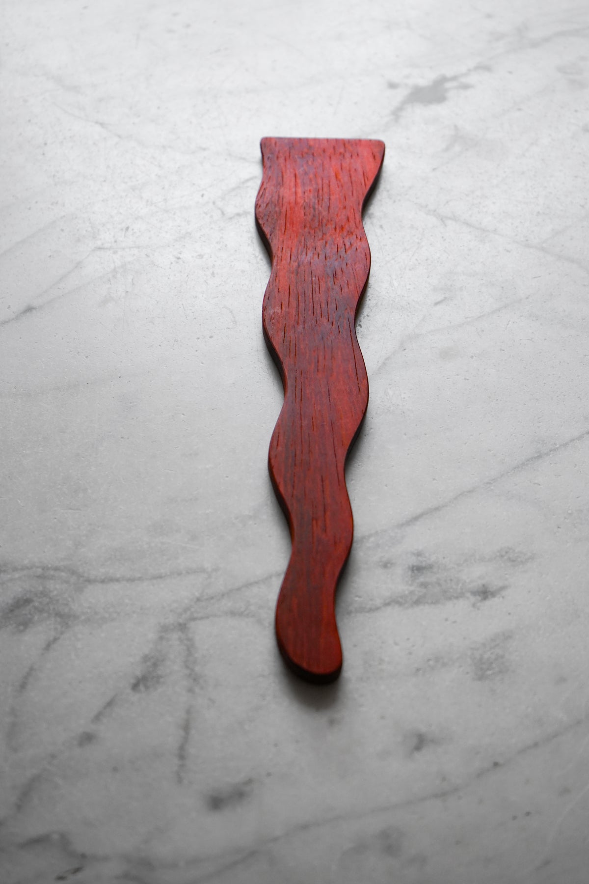 Flat Line - Wavy Spatula - Padauk Wood