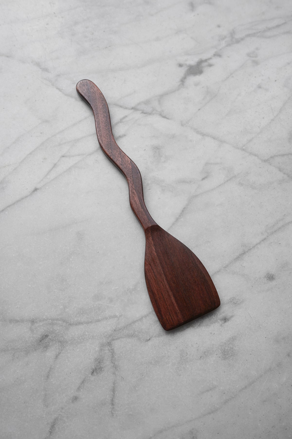 Flat Line - Squiggly Scraper Spatula - Walnut Wood